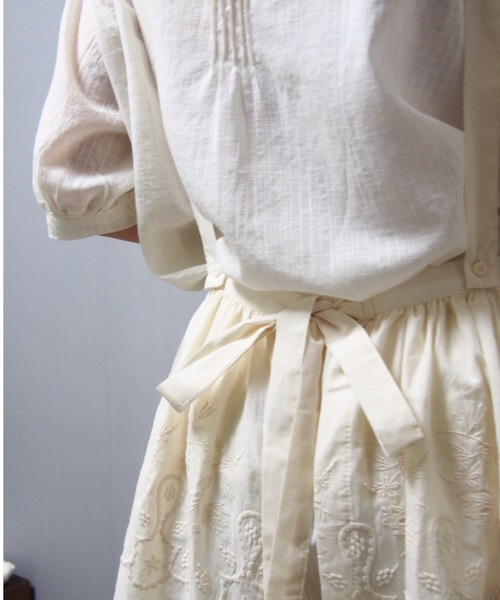 sakishimatokyo（サキシマトーキョー）の「【ZOZO限定】サキシマamp「エリニオハナシシュウノブラウス」（シャツ/ブラウス・レディース・ベージュ・FREE）」の10枚目の写真