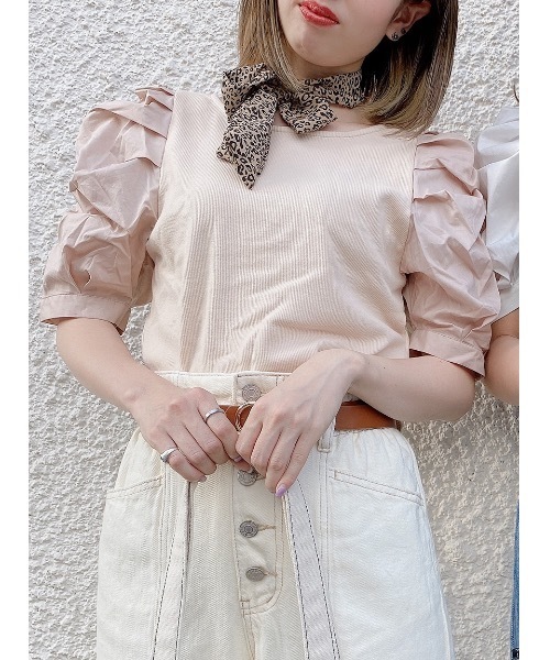 one way（ワンウェイ）の「ボリュームギャザー袖トップス（Tシャツ/カットソー・レディース・ホワイト/ブラック/ベージュ/ブラウン/ブラック系その他/ライトブルー・FREE）」の8枚目の写真