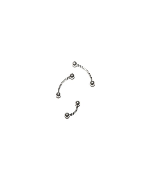 MORPH(モルフ)の「MORPH モルフ バナナバーベル ボディーピアス 18ゲージ 6mm~12mm(ピアス(片耳用)・メンズ・シルバー・6/8/10/12)」の1枚目の写真