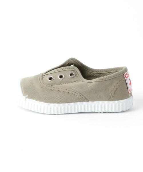 Cienta（シエンタ）の「Cienta（シエンタ）スリッポン 14cm-18cm（スニーカー・キッズ・ベージュ/グレー/オリーブ・15cm/14cm/17cm/18cm/16cm）」の5枚目の写真