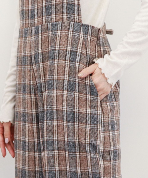 archives（アルシーヴ）の「チェックロンパース（サロペット/オーバーオール・レディース・ネイビー/グリーン/ブラウン・MEDIUM）」の18枚目の写真