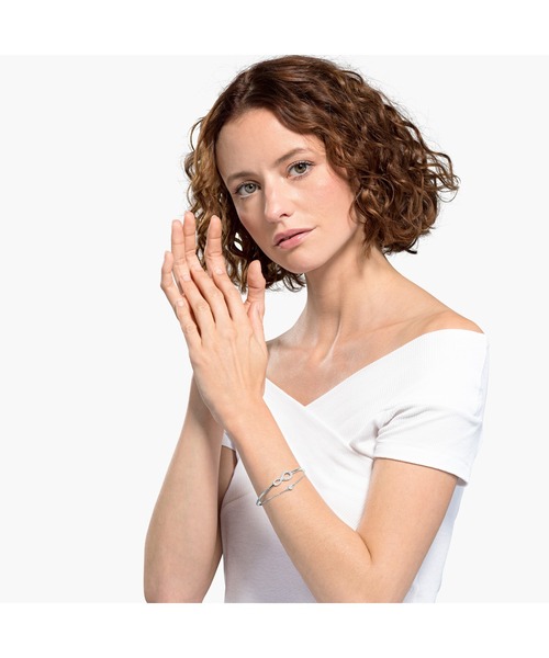 SWAROVSKI（スワロフスキー）の「【公式】【スワロフスキー】Hyperbola バングル, インフィニティ, ホワイト, ロジウム・プレーティング（ブレスレット・レディース・マルチ・ONE SIZE）」の4枚目の写真