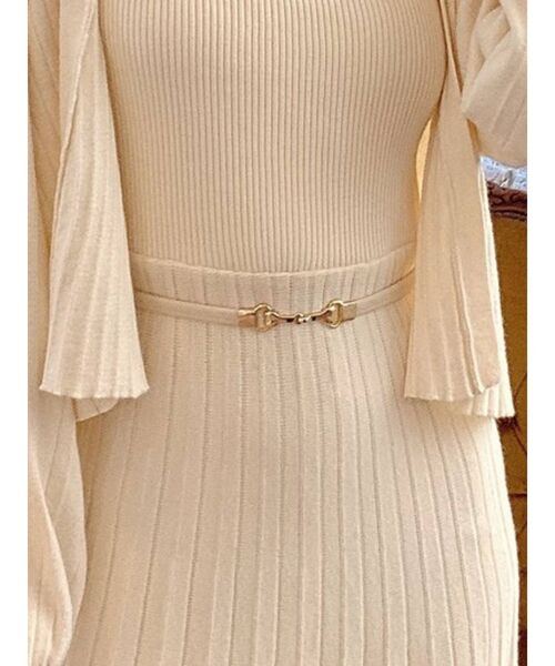 RESEXXY（リゼクシー）の「バックルゴムベルト（ベルト・レディース・ブラック/ベージュ・FREE）」の2枚目の写真