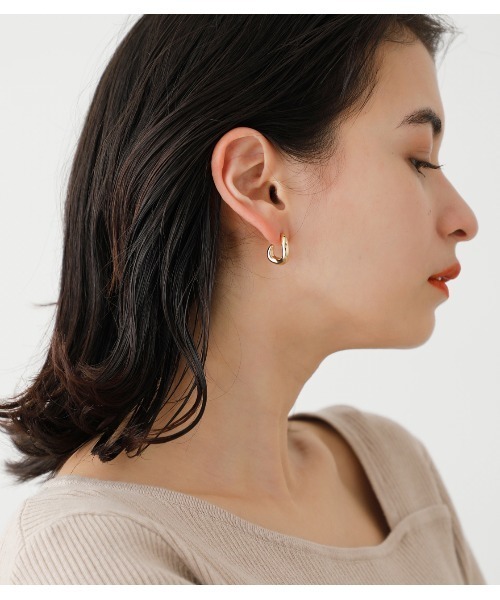 AZUL by moussy（アズールバイマウジー）の「HORN METAL MINI EARRINGS／ホーンメタルミニイヤリング（ピアス（両耳用）・レディース・シルバー/ゴールド系その他・FREE）」の9枚目の写真