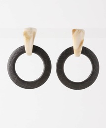 KBF+　フェイクレザーピアス∴