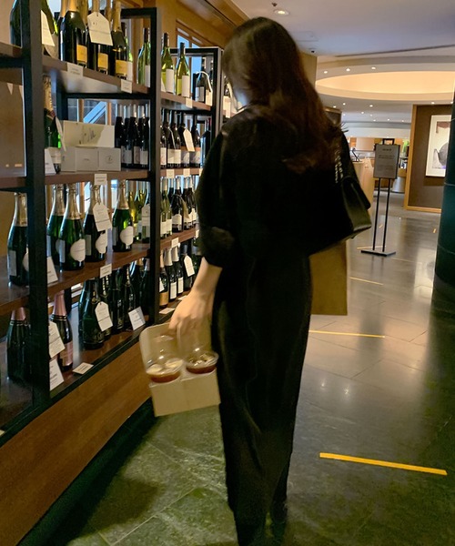 Girly Doll（ガーリードール）の「ウエストリボンフレアシャツワンピース（ワンピース・レディース・ブラック/ベージュ/ネイビー/グレー/ピンクベージュ・M/L）」の19枚目の写真