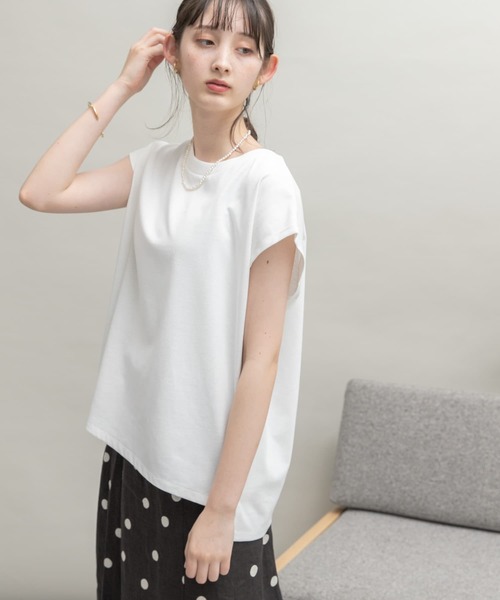 UR Lab.（アーバンリサーチラボ）の「UR Lab.　ICESUMMER フレンチスリーブタックTシャツ（Tシャツ/カットソー・レディース・ブラック/カーキ/ライトブルー/オフホワイト/ダークブラウン/オレンジ/ライトベージュ/イエロー・FREE）」の2枚目の写真