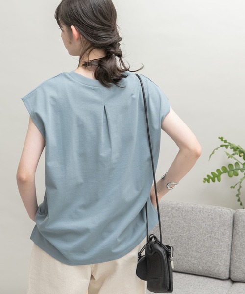 UR Lab.（アーバンリサーチラボ）の「UR Lab.　ICESUMMER フレンチスリーブタックTシャツ（Tシャツ/カットソー・レディース・ブラック/カーキ/ライトブルー/オフホワイト/ダークブラウン/オレンジ/ライトベージュ/イエロー・FREE）」の6枚目の写真