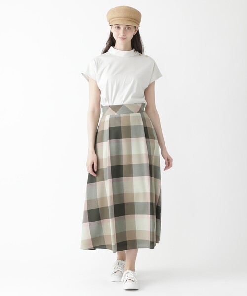 BLUE LABEL CRESTBRIDGE（ブルーレーベルクレストブリッジ）の「ハイブリッドコットン モックネックカットソー（Tシャツ/カットソー・レディース・ダークネイビー/ブラック/ライトグレー・38）」の12枚目の写真