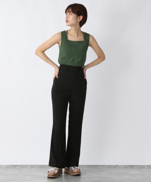 JEANASIS（ジーナシス）の「ホルターデザインソウバリタンク/955915（タンクトップ・レディース・ブラック/グリーン/グレイッシュベージュ/ブルー/オレンジ/アイボリー/ダークグリーン・FREE）」の18枚目の写真