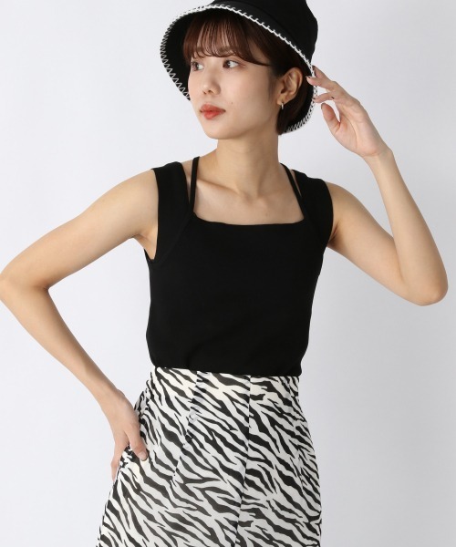 JEANASIS（ジーナシス）の「ホルターデザインソウバリタンク/955915（タンクトップ・レディース・ブラック/グリーン/グレイッシュベージュ/ブルー/オレンジ/アイボリー/ダークグリーン・FREE）」の22枚目の写真