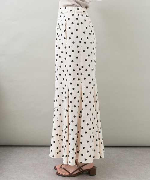 UR Lab.（アーバンリサーチラボ）の「柄切り替えフレアスカート（スカート・レディース・ベージュ/ブラック/アイボリー・FREE）」の18枚目の写真