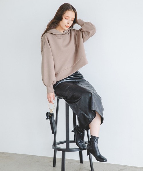 mysty woman(ミスティウーマン)の「オブリークストレッチブーツ 957729(ブーツ・レディース・アイボリー/ブラック・MEDIUM/LARGE)」の15枚目の写真