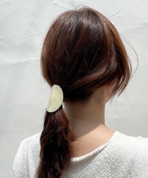 CEMONEMO（セモネモ）の「アクリル マーブル ヘアピアス（バレッタ/ヘアクリップ・レディース・その他1/その他2/その他3/その他4/その他5/その他6・FREE）」の3枚目の写真