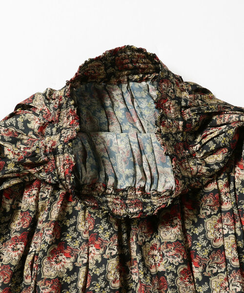 Ray BEAMS（レイビームス）の「FUMIE＝TANAKA × Ray BEAMS / 別注 プリント ギャザー スカート（スカート・レディース・ブラック・ONE SIZE）」の9枚目の写真