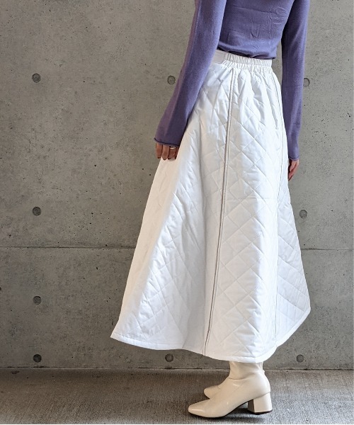 Per sist ence(パーシエンス)の「Per sist ence/パーシエンス 中綿ダイヤキルトフレアスカート(スカート・レディース・アイボリー/ブラック・FREE)」の18枚目の写真