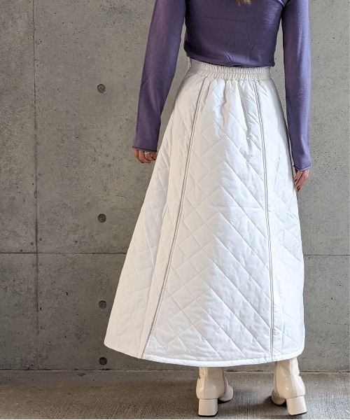 Per sist ence(パーシエンス)の「Per sist ence/パーシエンス 中綿ダイヤキルトフレアスカート(スカート・レディース・アイボリー/ブラック・FREE)」の17枚目の写真