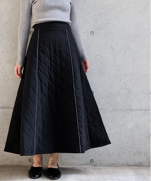 Per sist ence(パーシエンス)の「Per sist ence/パーシエンス 中綿ダイヤキルトフレアスカート(スカート・レディース・アイボリー/ブラック・FREE)」の12枚目の写真