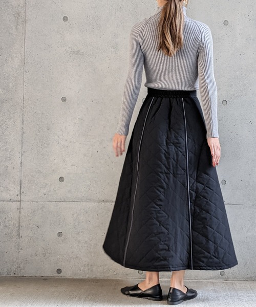 Per sist ence(パーシエンス)の「Per sist ence/パーシエンス 中綿ダイヤキルトフレアスカート(スカート・レディース・アイボリー/ブラック・FREE)」の5枚目の写真