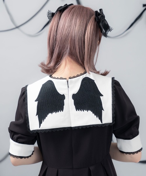 レア❗️美品♡ほぼ未使用♡familiar ワンピース DearMyLove(ディアマイラブ)の「闇刺繍デザインワンピース