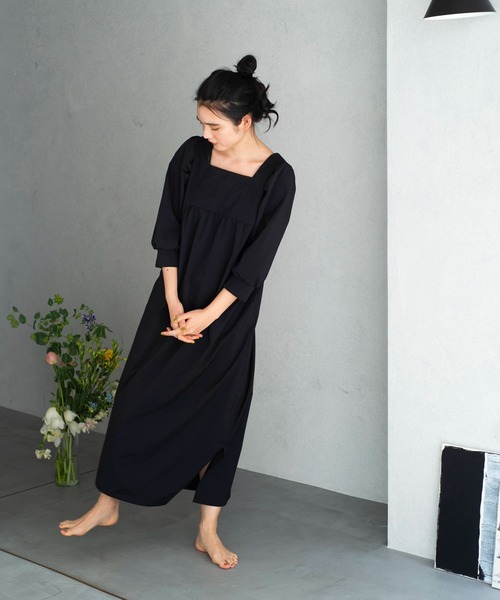 ONEME(ワンム)の「【 ONEME 】 Easy Noble Dress(ワンピース・レディース・ブラック/ダークグリーン・FREE)」の15枚目の写真