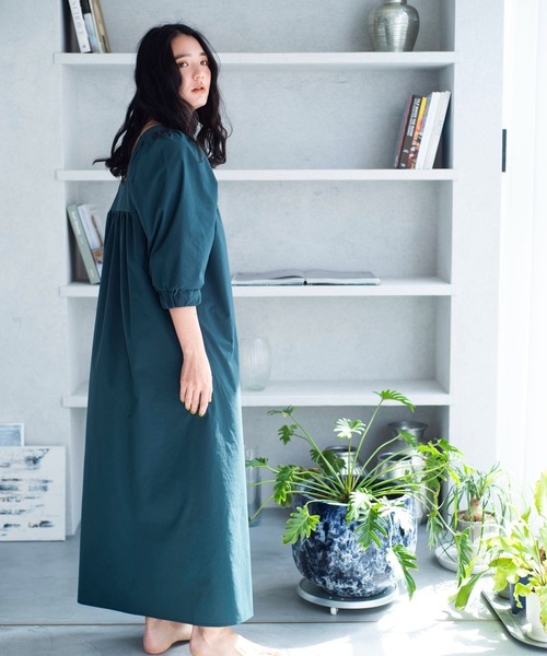 ONEME(ワンム)の「【 ONEME 】 Easy Noble Dress(ワンピース・レディース・ブラック/ダークグリーン・FREE)」の21枚目の写真