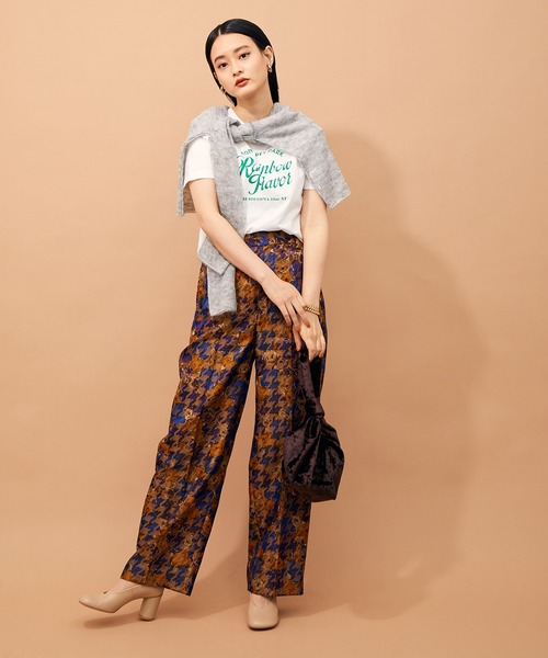 ADAM ET ROPE'（アダムエロペ）の「ice-creamパッケージロゴTシャツ（Tシャツ/カットソー・レディース・ホワイト/チャコールグレー/キナリ・FREE）」の10枚目の写真