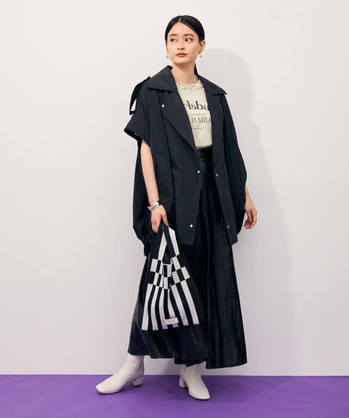 ADAM ET ROPE'（アダムエロペ）の「ice-creamパッケージロゴTシャツ（Tシャツ/カットソー・レディース・ホワイト/チャコールグレー/キナリ・FREE）」の14枚目の写真