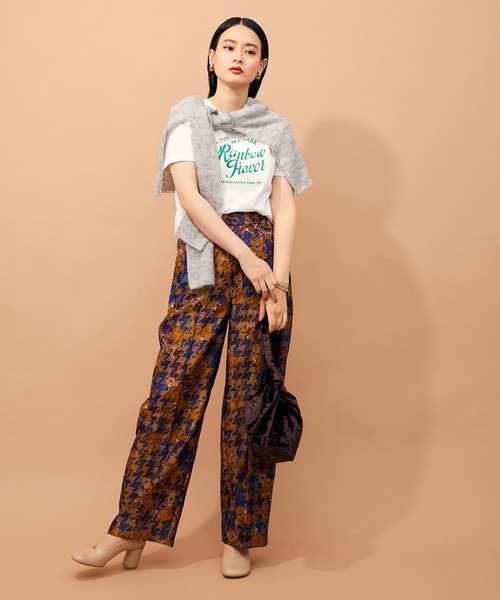 ADAM ET ROPE'（アダムエロペ）の「ice-creamパッケージロゴTシャツ（Tシャツ/カットソー・レディース・ホワイト/チャコールグレー/キナリ・FREE）」の17枚目の写真