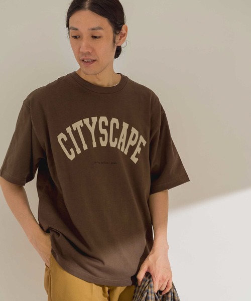 URBAN RESEARCH DOORS（アーバンリサーチドアーズ）の「カレッジプリントTシャツ（Tシャツ/カットソー・メンズ・ブラウン/ライトグレー/ホワイト・38/40）」の4枚目の写真