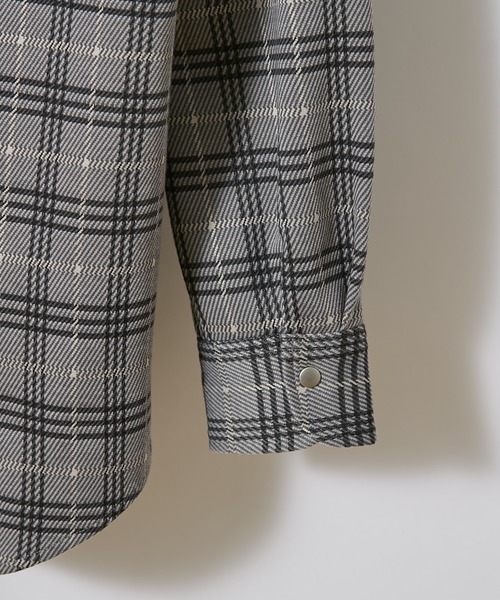 Curly(カーリー)の「#【CURLY&Co./カーリー】FINSBURY RC SHIRTS“Check”/フィンズベリーレギュラーカラーシャツ(シャツ/ブラウス・メンズ・ベージュ/グレー・1/2)」の8枚目の写真