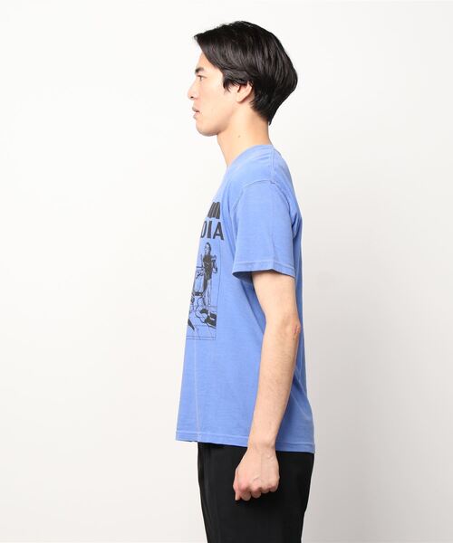 STRANGE TRIP(ストレンジトリップ)の「STRANGE TRIP(ストレンジトリップ) ANTI MEDIA TEE(Tシャツ/カットソー・メンズ・ブルー/ナチュラル・LARGE/MEDIUM/X-LARGE)」の4枚目の写真