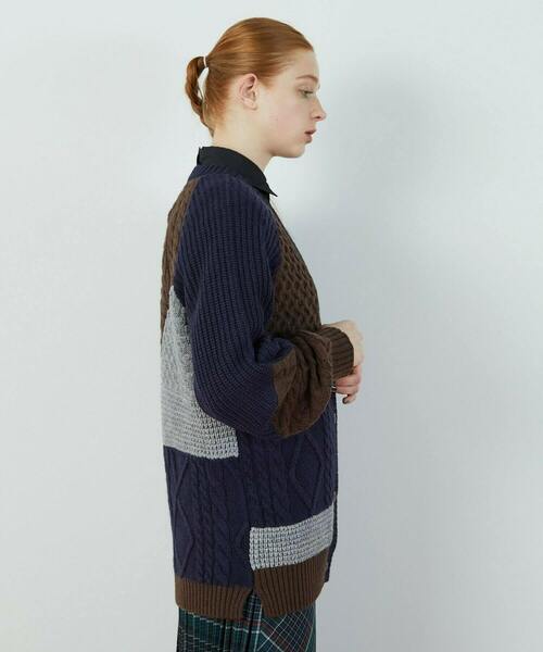FRAPBOIS（フラボア）の「パッチケーブル（カーディガン/ボレロ・レディース・ホワイト/ネイビー・1）」の21枚目の写真