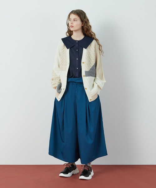 FRAPBOIS（フラボア）の「パッチケーブル（カーディガン/ボレロ・レディース・ホワイト/ネイビー・1）」の4枚目の写真