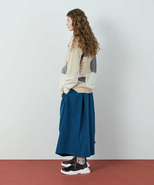 FRAPBOIS（フラボア）の「パッチケーブル（カーディガン/ボレロ・レディース・ホワイト/ネイビー・1）」の13枚目の写真