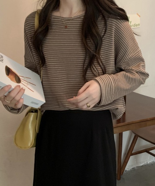 Diosfront(ディオスフロント)の「ハーフボーダーロングTシャツ(Tシャツ/カットソー・レディース・ホワイト/ブラック/ブラウン・FREE)」の4枚目の写真