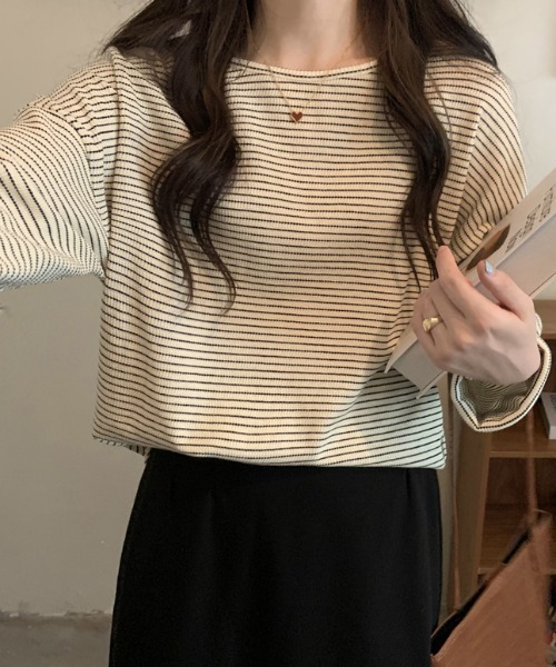 Diosfront(ディオスフロント)の「ハーフボーダーロングTシャツ(Tシャツ/カットソー・レディース・ホワイト/ブラック/ブラウン・FREE)」の14枚目の写真