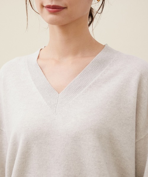 ROPE'（ロペ）の「【シリーズ】カシミアブレンドVネックニット（ニット/セーター・レディース・ライトグレー/ダークブラウン/キナリ/ピンク系その他2・38）」の13枚目の写真
