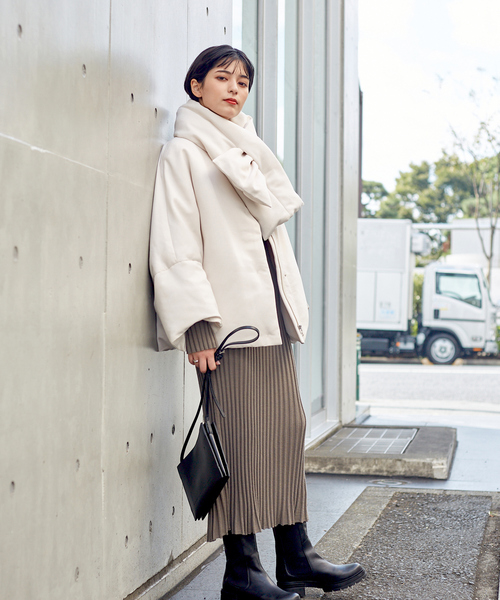 Rouge vif(ルージュヴィフ)の「グログランダウン(ダウンジャケット/コート・レディース・アイボリー/ブラック・36/38)」の10枚目の写真