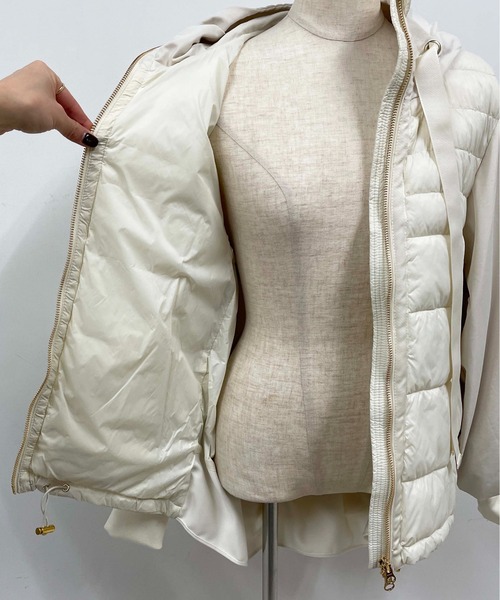 LUGIVA(ルギヴァ)の「蓄熱中綿キルト切り替えジャケット(マウンテンパーカー・レディース・ブラック/オフホワイト・M)」の18枚目の写真