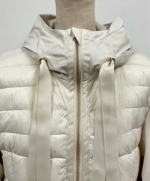 LUGIVA(ルギヴァ)の「蓄熱中綿キルト切り替えジャケット(マウンテンパーカー・レディース・ブラック/オフホワイト・M)」の10枚目の写真