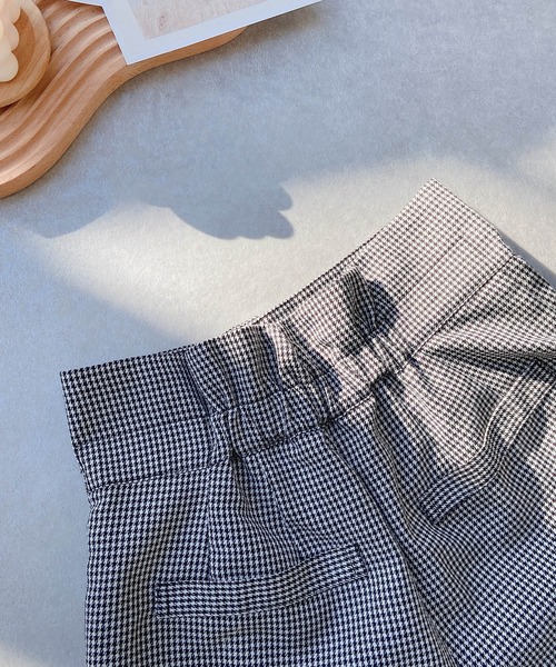 AS KNOW AS plus（アズノゥアズプラス）の「◇セットにショートパンツ セットアップ可能（その他パンツ・レディース・ブラウン系/ベージュ系/ブラック系・FREE）」の12枚目の写真