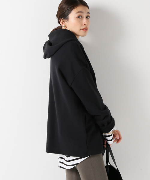 IENA(イエナ)の「裏毛フードプルオーバー◆(Tシャツ/カットソー・レディース・チャコールグレー/ブラック/ホワイト系その他・FREE)」の21枚目の写真