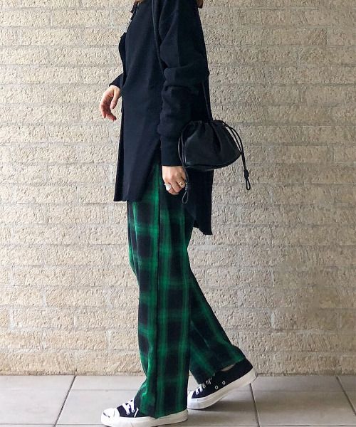 ISOOK（アイスー）の「Green check relax pants / グリーンチェックリラックスパンツ（nana select）（その他パンツ・レディース・グリーン・FREE）」の3枚目の写真