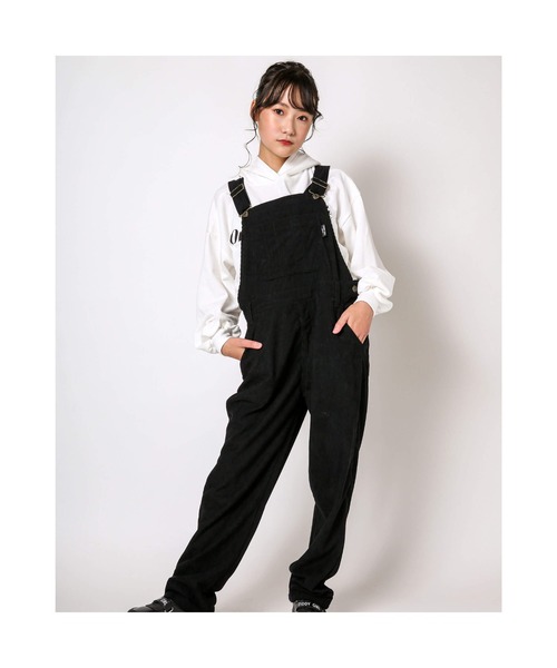 ZIDDY(ジディ)の「ZIDDY/ポケット付きコールテン無地オーバーオール(130~160cm)(サロペット/オーバーオール・キッズ・グリーン/ブラック・160/130/140/150)」の2枚目の写真