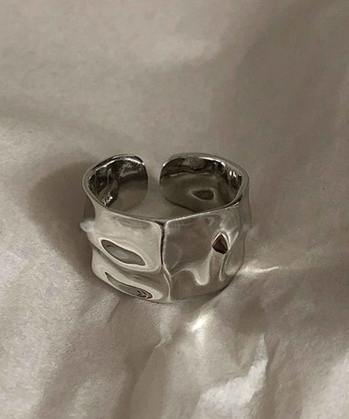 shopnikoniko(ショップニコニコ)の「凸凹 シルバー925 リング(リング・レディース・シルバー・フリー)」の1枚目の写真