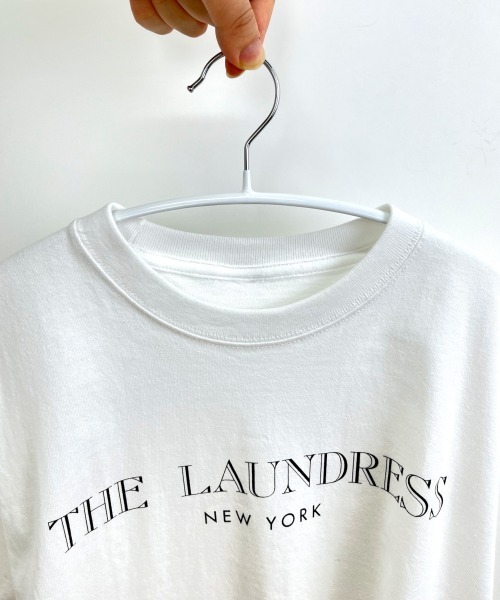 entre square(アントレスクエアー)の「メタルハンガー 5本セット すべりにくい 型崩れしない(ランドリーグッズ・レディース・ホワイト/ブラック・ONE SIZE)」の5枚目の写真