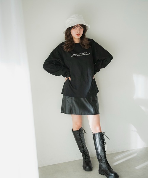 FREE'S MART（フリーズマート）の「【Sシリーズ対応】フェイクレザーミニスカート（スカート・レディース・ベージュ/ブラック・MEDIUM/SMALL）」の5枚目の写真