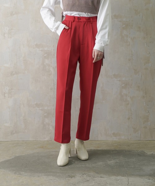 Lull（ルル）の「【Lull / ルル】センタープレスタックテーパードパンツ（スラックス・レディース・イエロー/ブラック/ピンク/レッド/ブルー/ホワイト/グリーン・ONESIZE）」の7枚目の写真