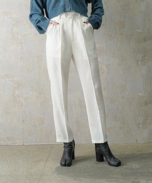 Lull（ルル）の「【Lull / ルル】センタープレスタックテーパードパンツ（スラックス・レディース・イエロー/ブラック/ピンク/レッド/ブルー/ホワイト/グリーン・ONESIZE）」の2枚目の写真